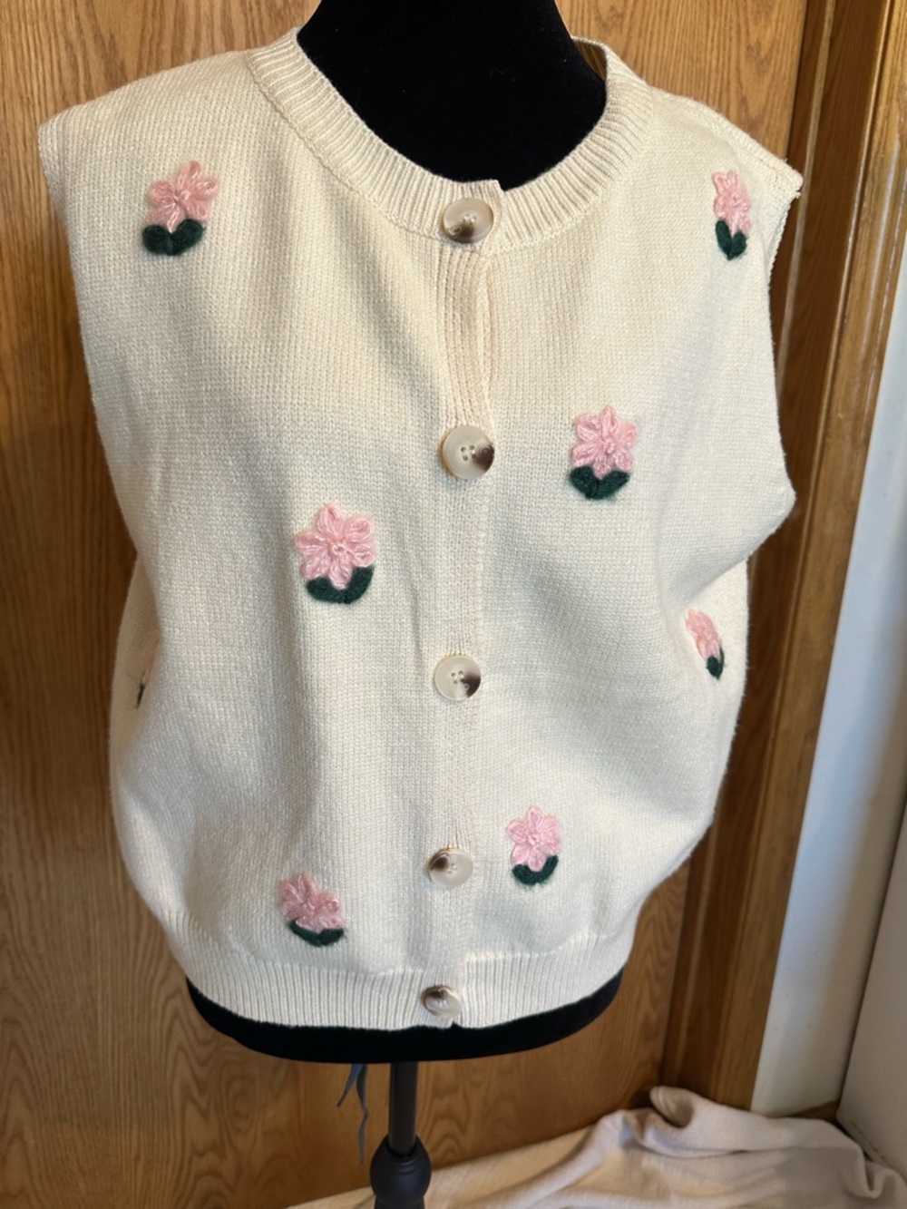 Cream Floral Appliqué Button-Front Vest